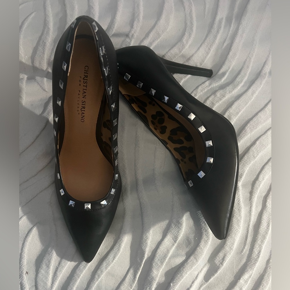 Black Christian Siriano Ultra High Heel Pointed Toe